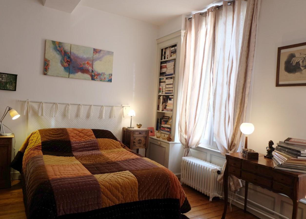 Bed and Breakfast 44 Rue Cap Caen Exterior foto