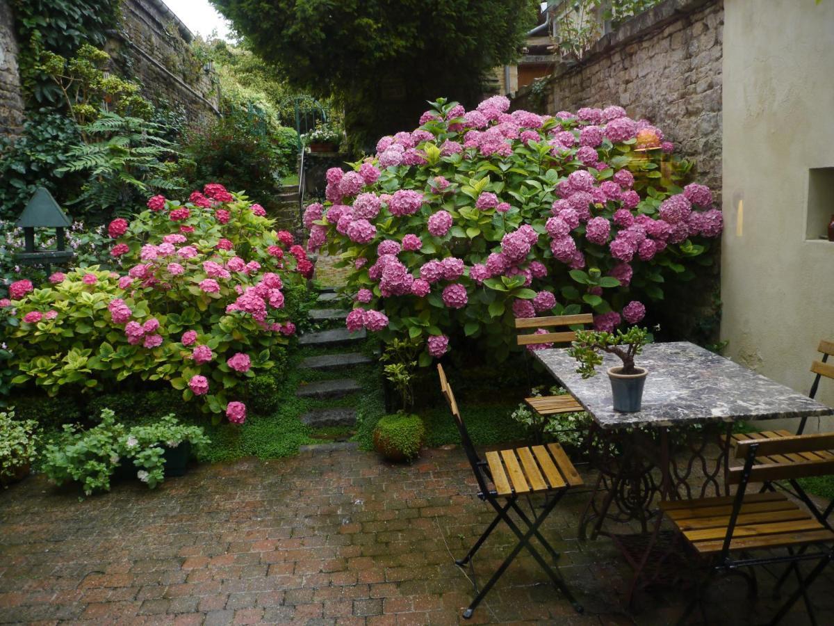 Bed and Breakfast 44 Rue Cap Caen Exterior foto