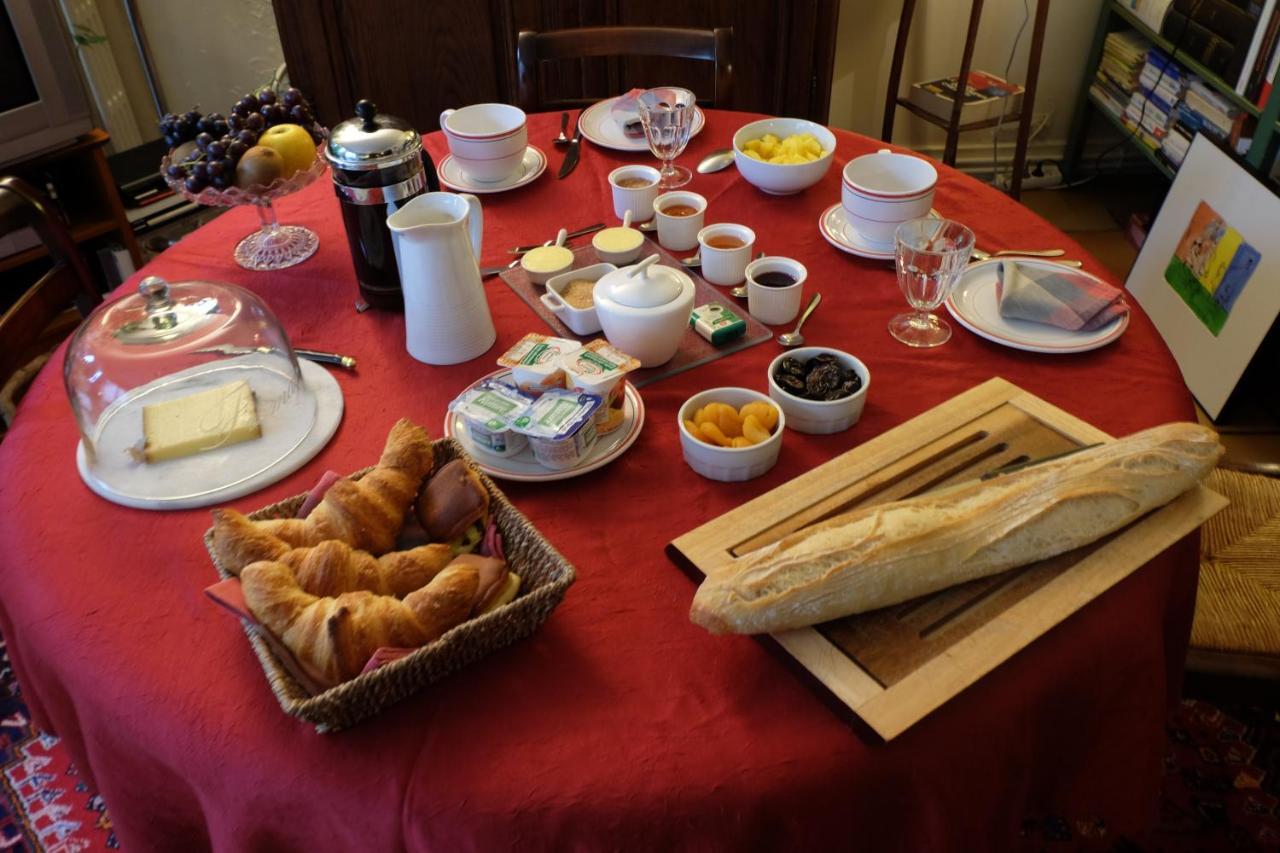 Bed and Breakfast 44 Rue Cap Caen Exterior foto